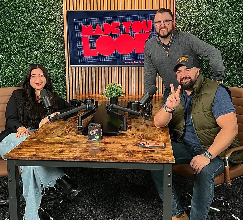 The Made You Look hosts on the Skyllamas table set